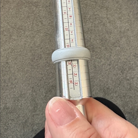 Men’s Rings - Picture 4 of 4